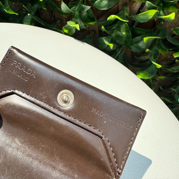 Prada mini chocolate brown coin pouch - Picture 5 of 10